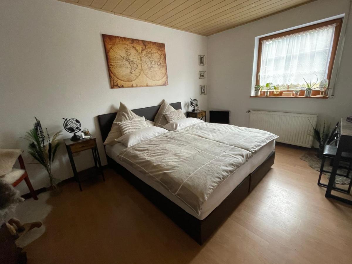 Ferienwohnung In Der Vulkaneifel "Opp Der Holl" Brockscheid Esterno foto